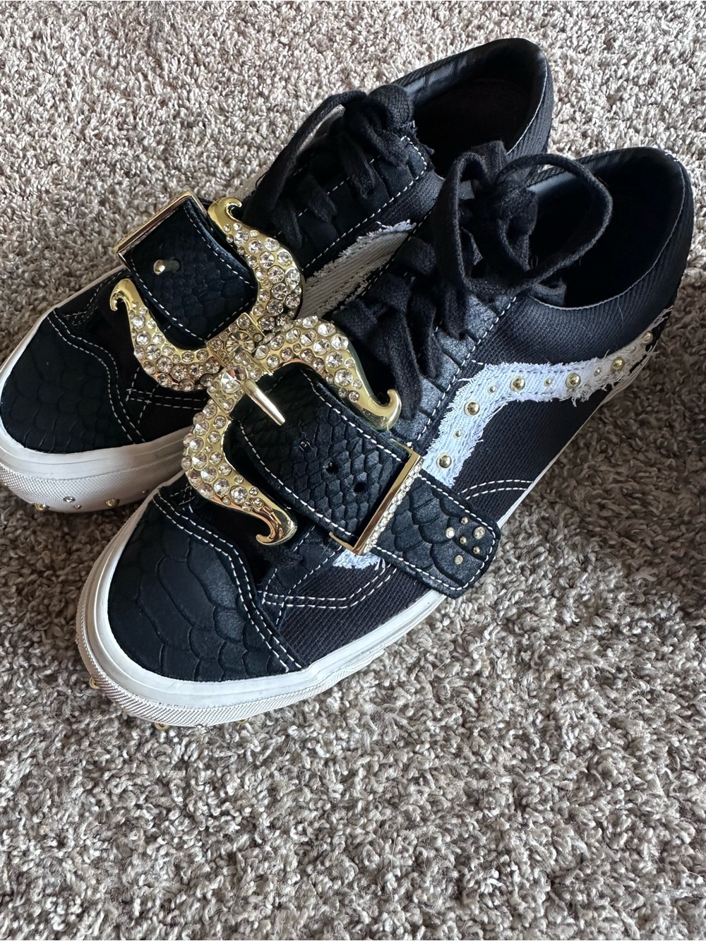Vans x Meta Girl